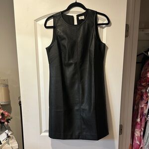 Elegant Black Sleeveless Dress